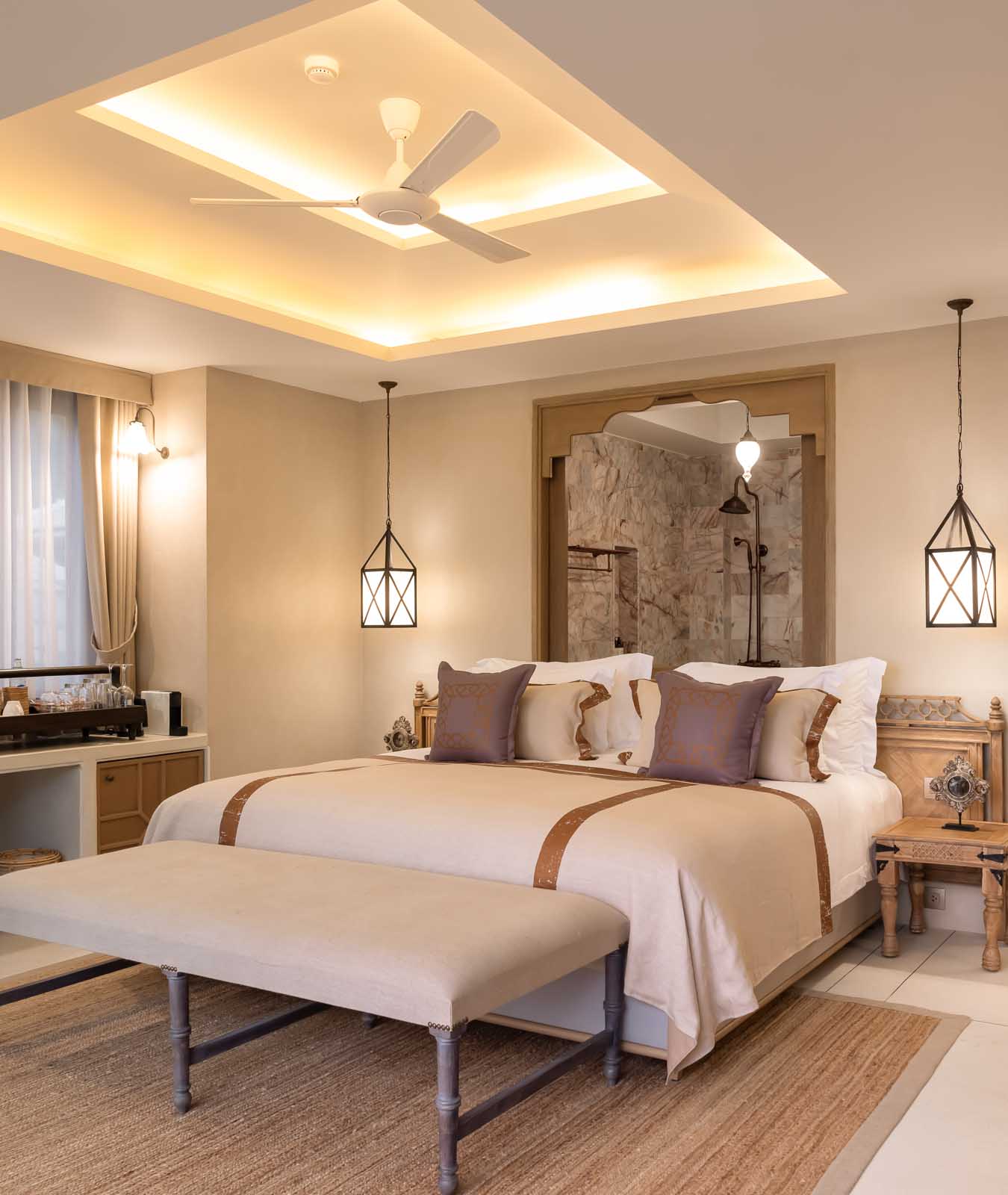 https://www.devasom.com/khaolak/wp-content/uploads/sites/3/2021/09/61b_Two_bedroom-Beachfront-Pool-Villa-3.jpg